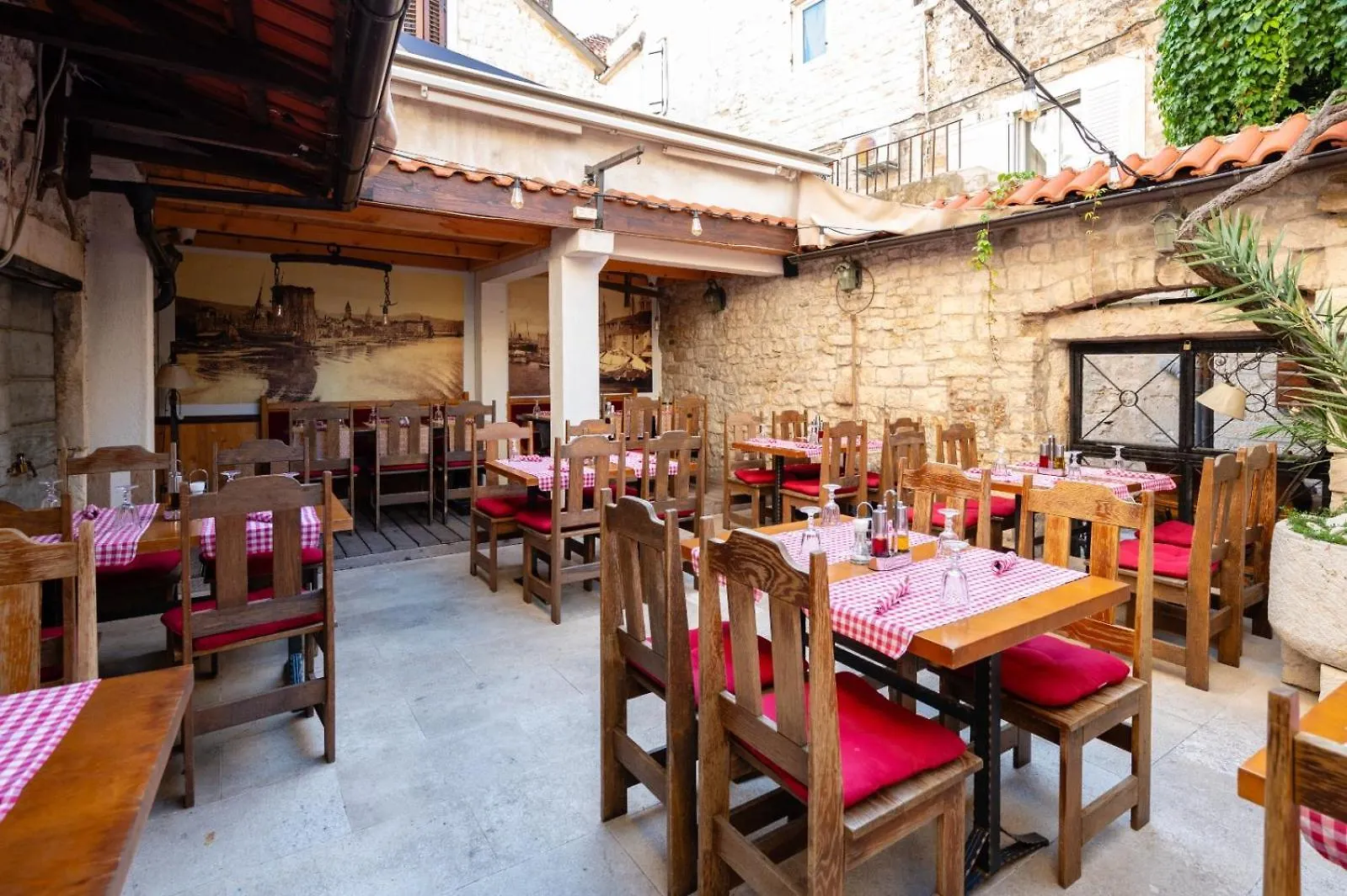 Heritage Hotel Tragos Trogir