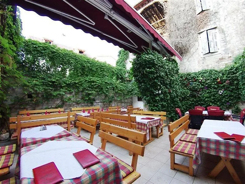 Heritage Hotel Tragos Trogir 4*,
